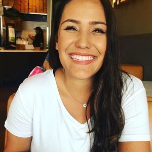 Meet your Posher, Nadia